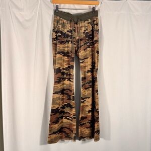 Early 2000s Mossimo Y2K Camo Velour Sweatpants